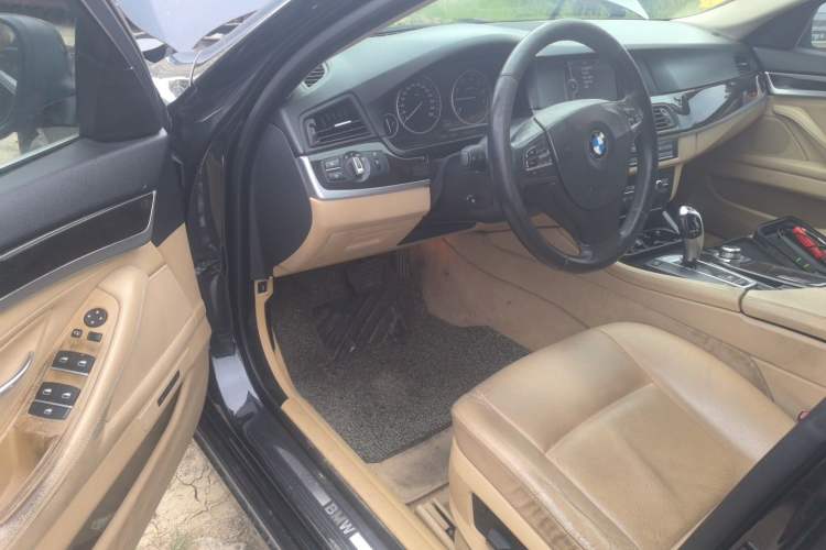 Used BMW 5 Series 2012 523Li Leading Model Driver Seat
