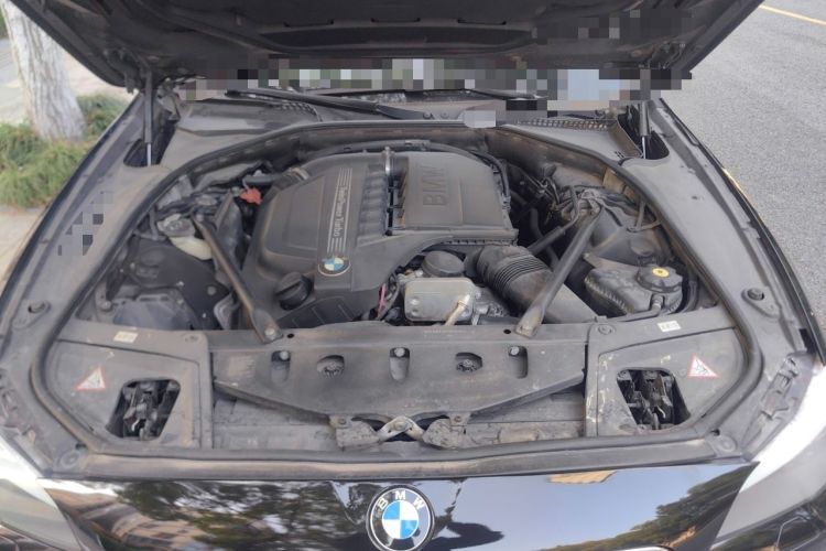 Used BMW 5 Series 2012 535Li Luxury Model Engine Bay