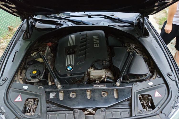 Used BMW 5 Series 2012 523Li Luxury Model Engine Bay