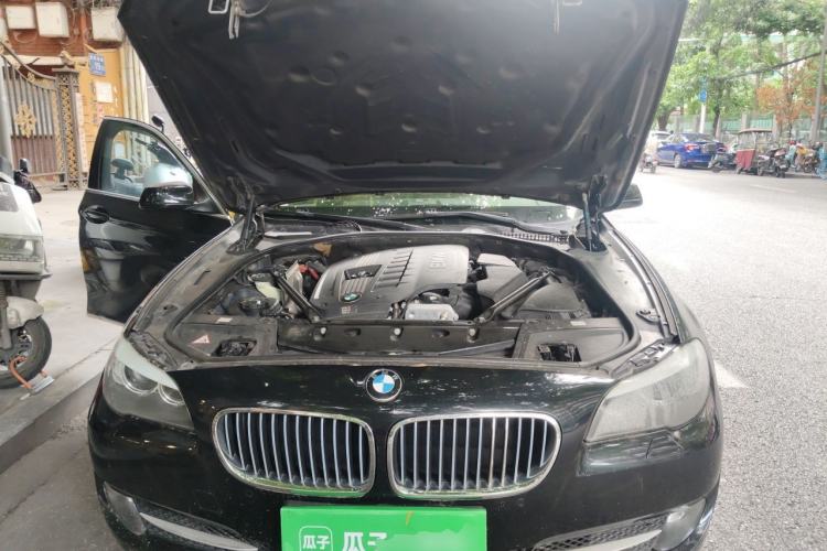 Used BMW 5 Series 2012 520Li Elegant Edition Engine Bay