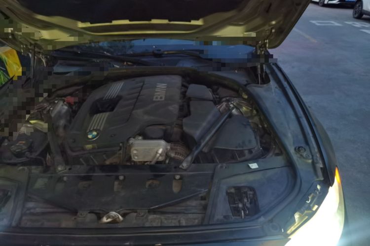 Used BMW 5 Series 2012 523Li Leading Model Engine Bay Left