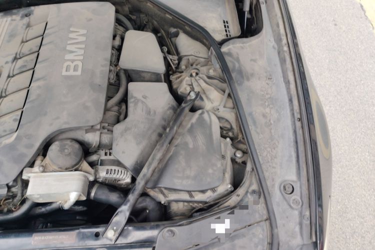 Used BMW 5 Series 2012 523Li Luxury Model Engine Bay Left