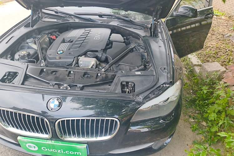 Used BMW 5 Series 2012 523Li Leading Model Engine Bay Left