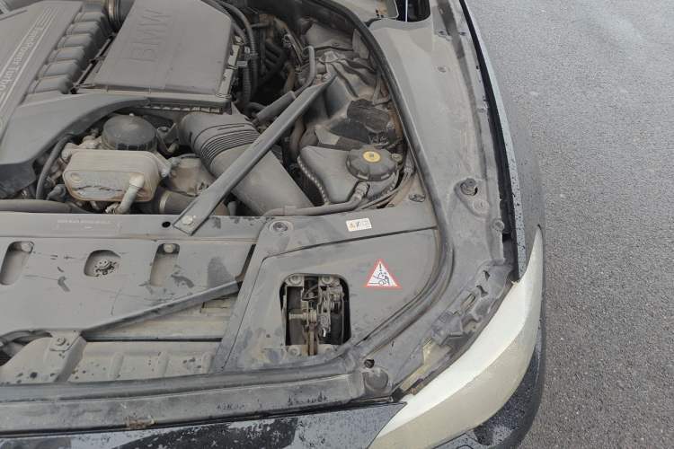Used BMW 5 Series 2012 535Li Executive Edition Engine Bay Left