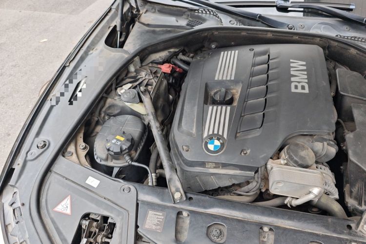 Used BMW 5 Series 2012 523Li Luxury Model Engine Bay Right