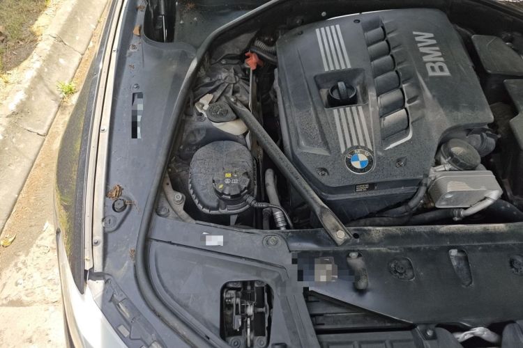 Used BMW 5 Series 2012 523Li Leading Model Engine Bay Right