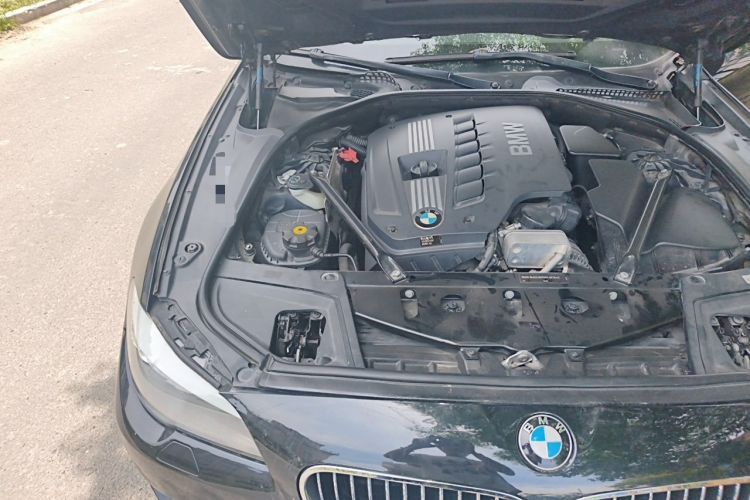 Used BMW 5 Series 2012 523Li Leading Model Engine Bay Right
