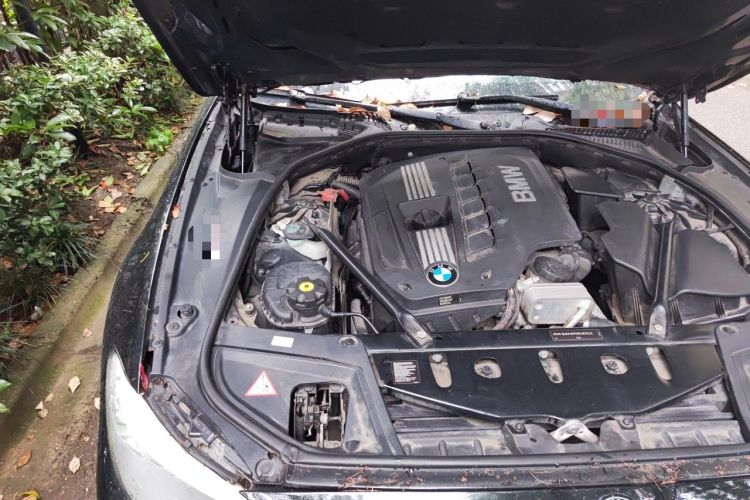 Used BMW 5 Series 2012 523Li Luxury Model Engine Bay Right