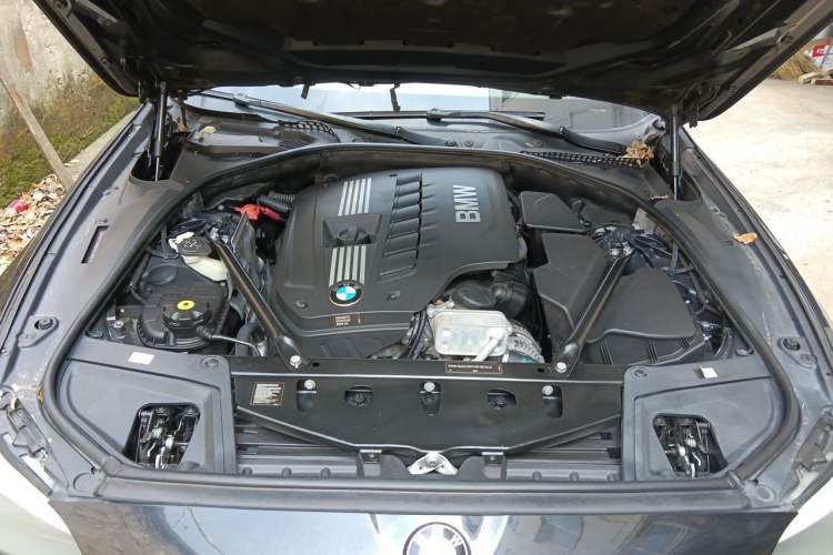 Used BMW 5 Series 2012 523Li Luxury Model Engine Bay