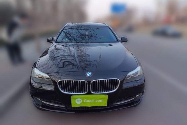 Used BMW 5 Series 2012 530i Sport Touring Front