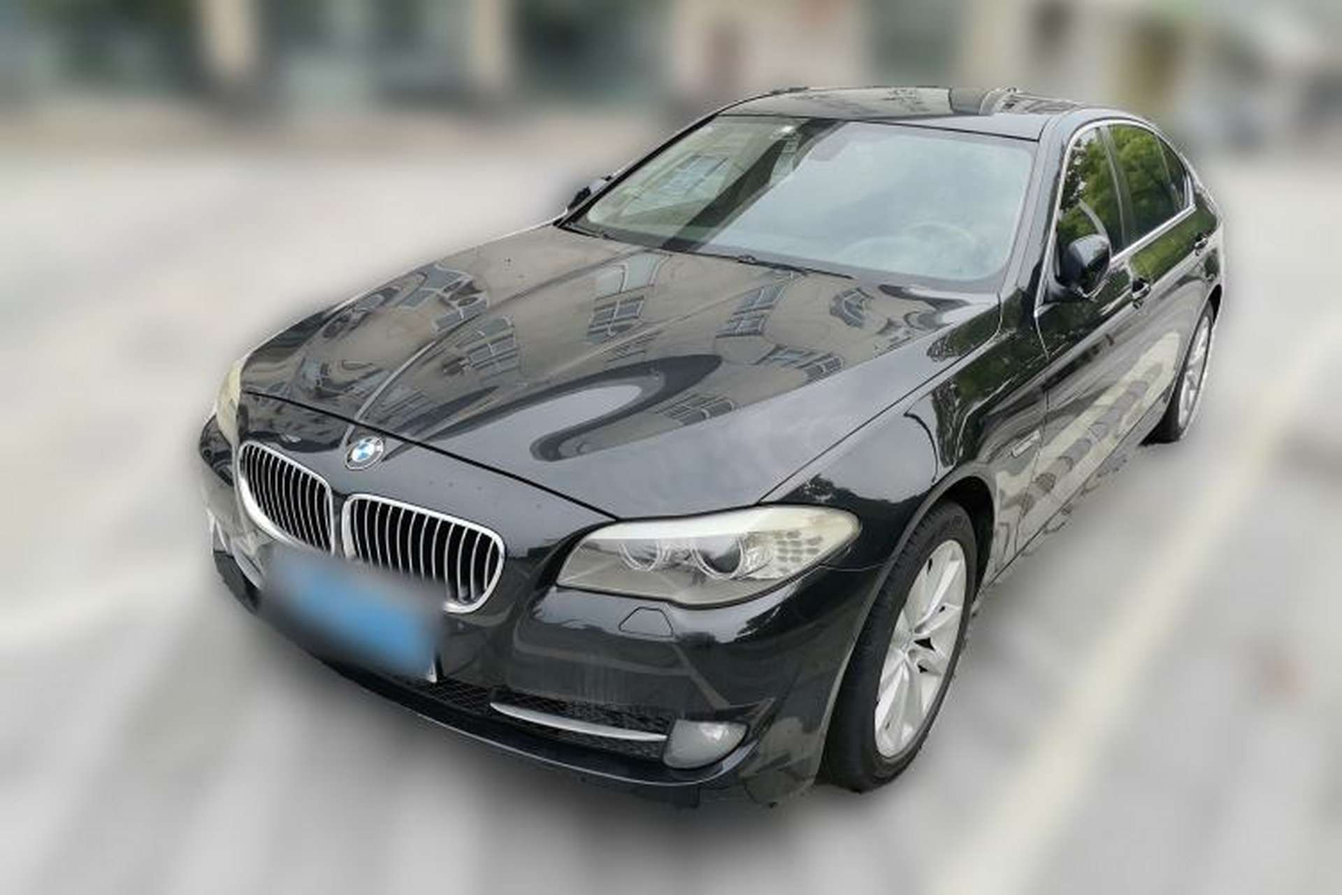 Used BMW 5 Series 2012 530Li Leading Model Front Left 45 Deg