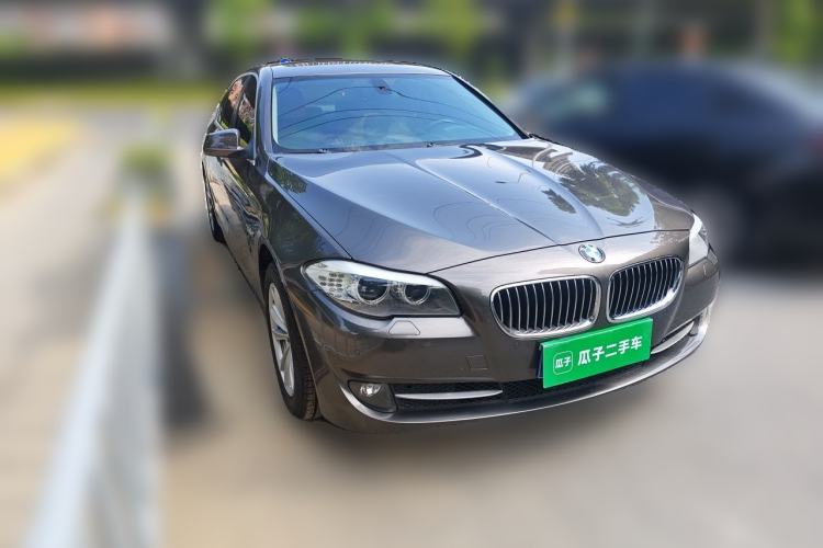 Used BMW 5 Series 2012 523Li Luxury Model Front Right 45 Deg