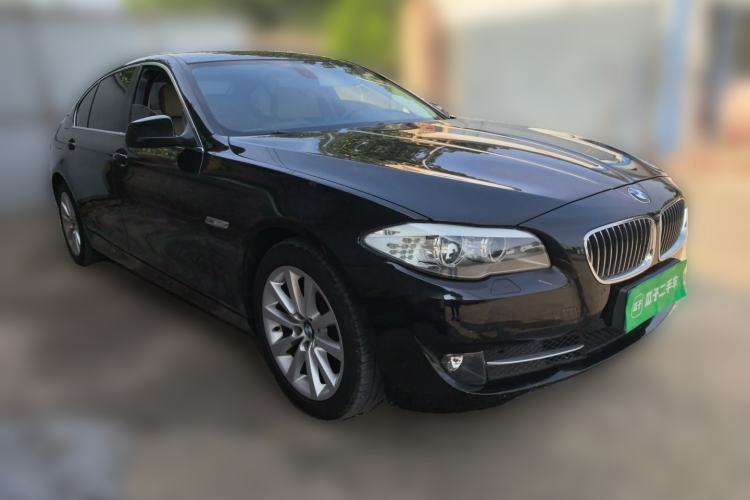 Used BMW 5 Series 2012 530Li Leading Model Front Right 45 Deg