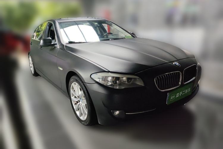 Used BMW 5 Series 2012 530Li Luxury Model Front Right 45 Deg