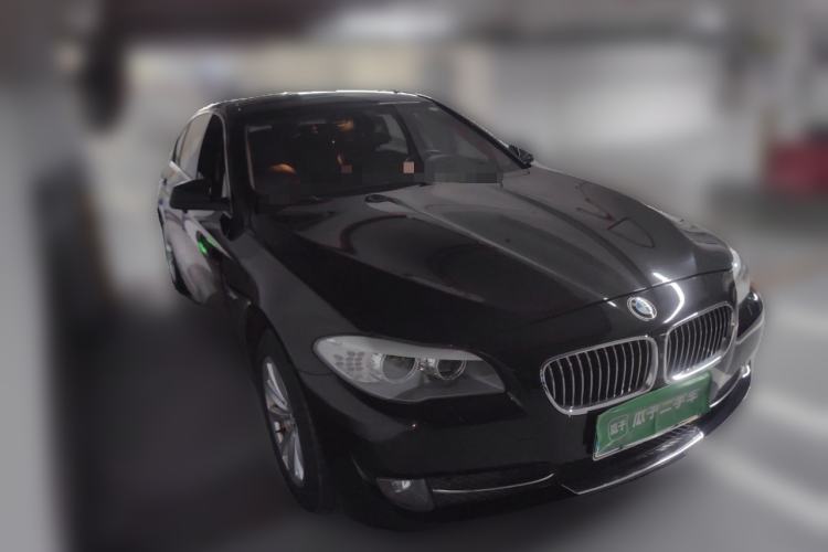 Used BMW 5 Series 2012 523Li Luxury Model Front Right 45 Deg