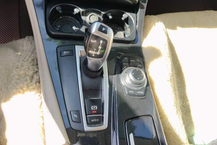 Used BMW 5 Series 2012 520Li Elegant Edition Gear Lever