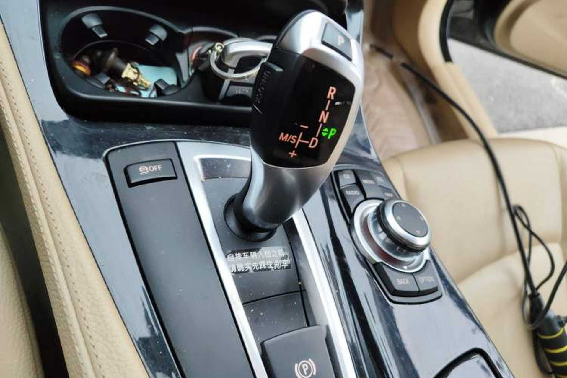 Used BMW 5 Series 2012 520Li Elegant Edition Gear Lever