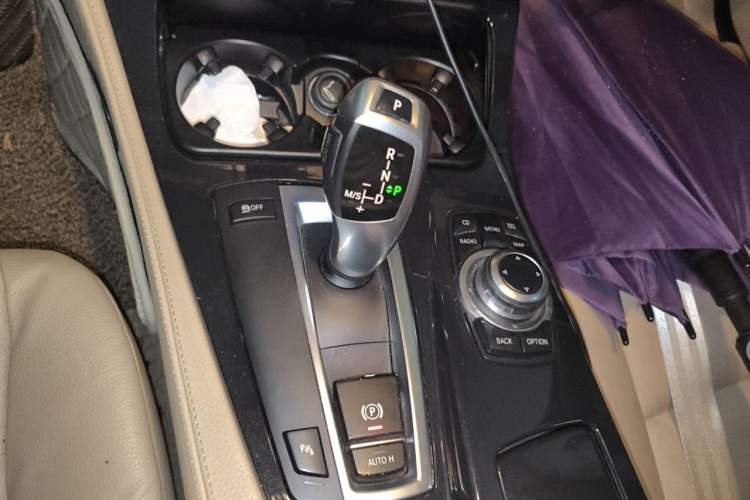 Used BMW 5 Series 2012 520Li Elegant Edition Gear Lever