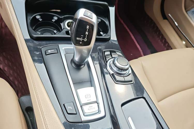 Used BMW 5 Series 2012 520Li Elegant Edition Gear Lever