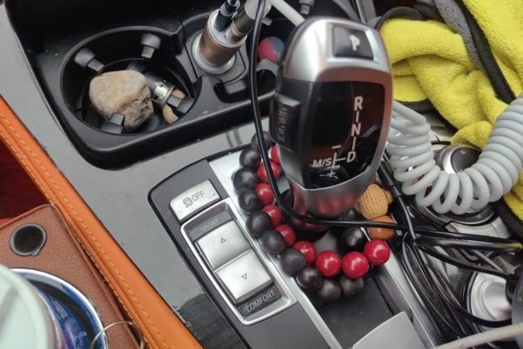Used BMW 5 Series 2012 530Li Luxury Model Gear Lever