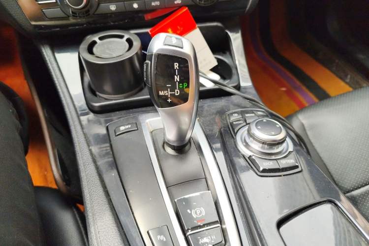 Used BMW 5 Series 2012 520Li Elegant Edition Gear Lever