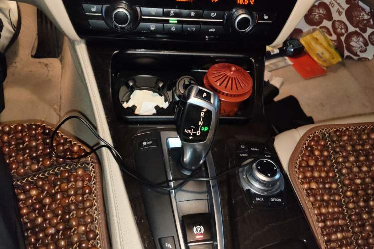 Used BMW 5 Series 2012 523Li Luxury Model Gear Lever
