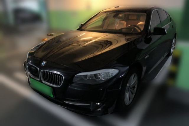 Used BMW 5 Series 2012 523Li Luxury Model