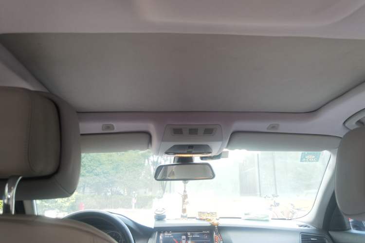 Used BMW 5 Series 2012 523Li Leading Model Headliner