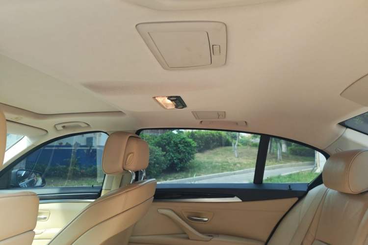 Used BMW 5 Series 2012 523Li Luxury Model Headliner