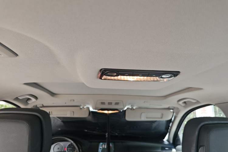 Used BMW 5 Series 2012 523Li Leading Model Headliner