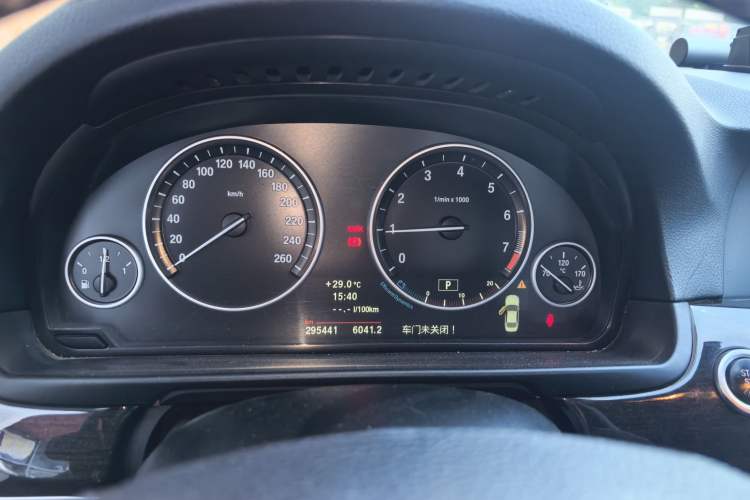Used BMW 5 Series 2012 530Li Leading Model Instrument Cluster