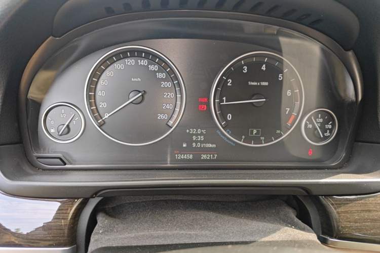 Used BMW 5 Series 2012 530Li Leading Model Instrument Cluster