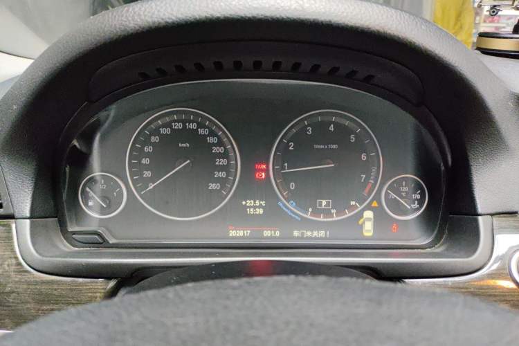 Used BMW 5 Series 2012 530Li Luxury Model Instrument Cluster