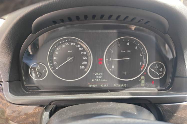 Used BMW 5 Series 2012 523Li Luxury Model Instrument Cluster