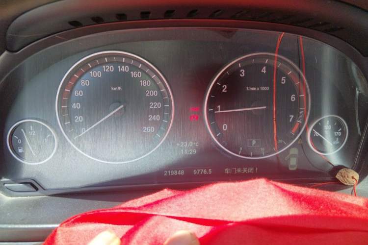Used BMW 5 Series 2012 523Li Leading Model Instrument Cluster