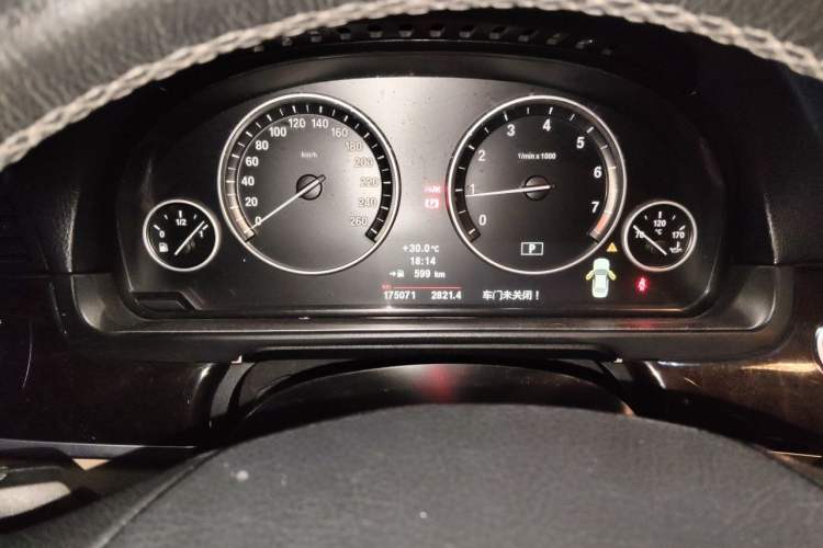 Used BMW 5 Series 2012 523Li Luxury Model Instrument Cluster