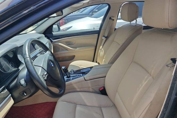Used BMW 5 Series 2012 530Li Leading Model Left Front Seat