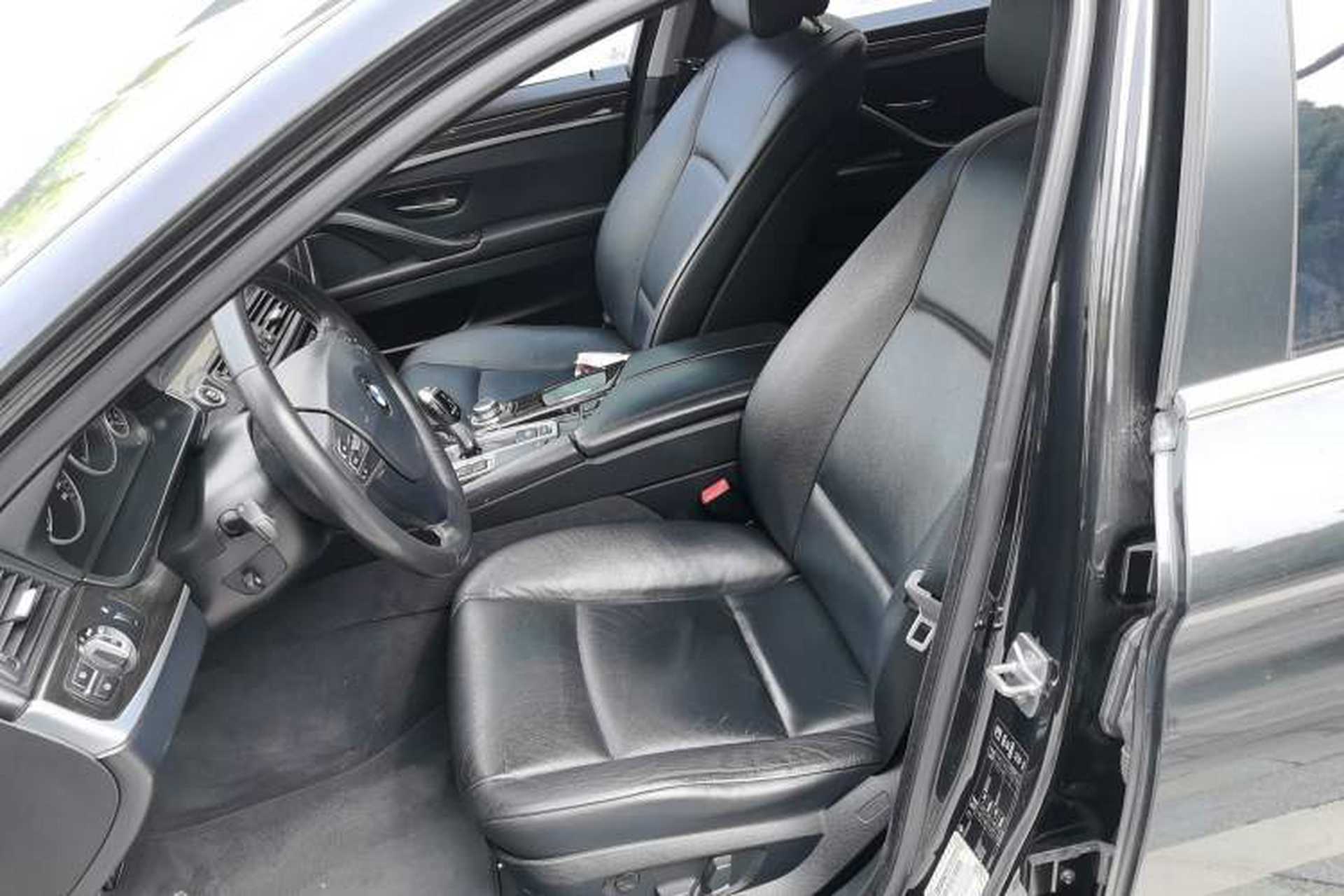 Used BMW 5 Series 2012 530Li Leading Model Left Front Seat