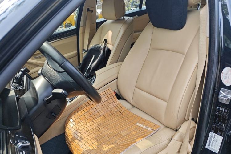 Used BMW 5 Series 2012 530Li Leading Model Left Front Seat