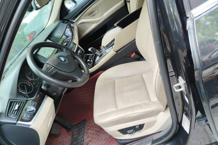 Used BMW 5 Series 2012 523Li Luxury Model Left Front Seat