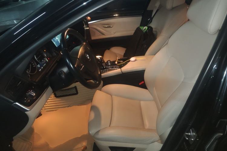 Used BMW 5 Series 2012 530Li Luxury Model Left Front Seat