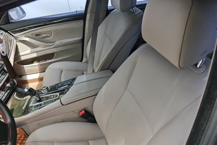 Used BMW 5 Series 2012 530Li Leading Model Left Front Seat
