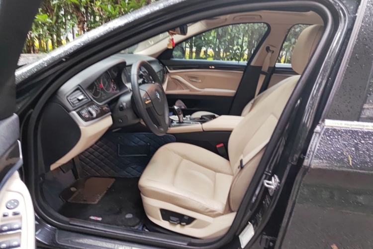 Used BMW 5 Series 2012 523Li Luxury Model Left Front Seat
