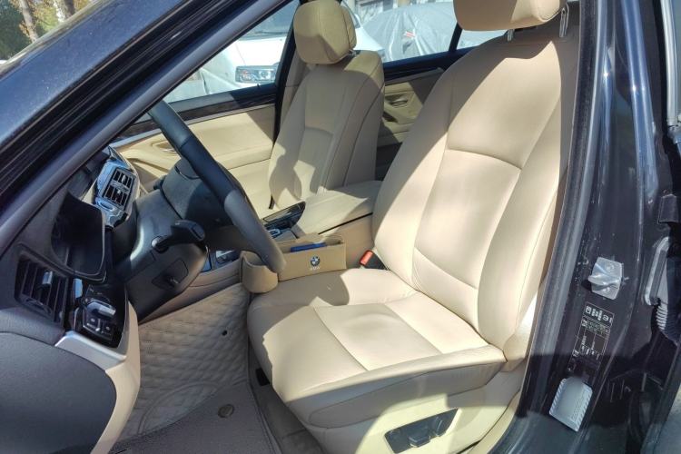 Used BMW 5 Series 2012 523Li Luxury Model Left Front Seat