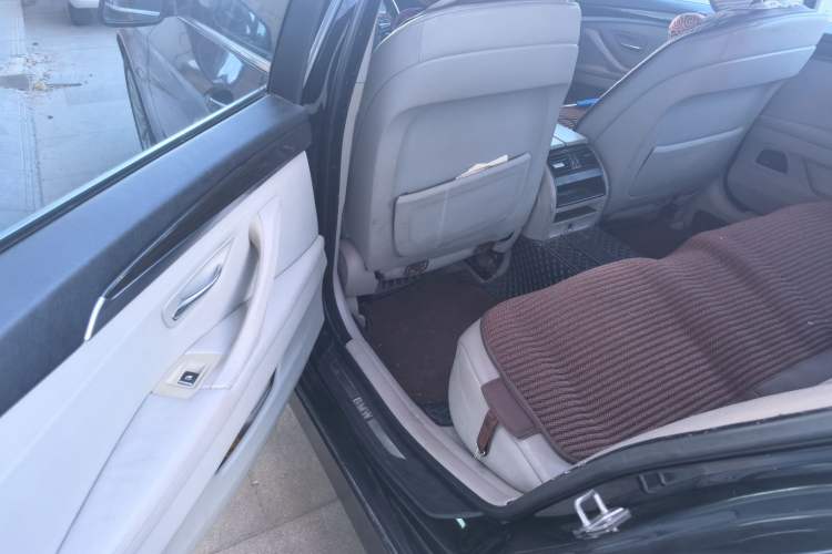 Used BMW 5 Series 2012 530Li Leading Model Left Rear Seat