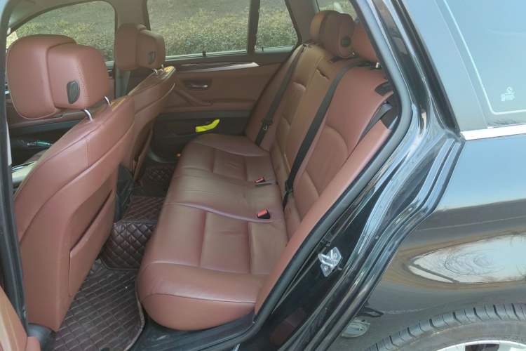 Used BMW 5 Series 2012 530i Sport Touring Left Rear Seat