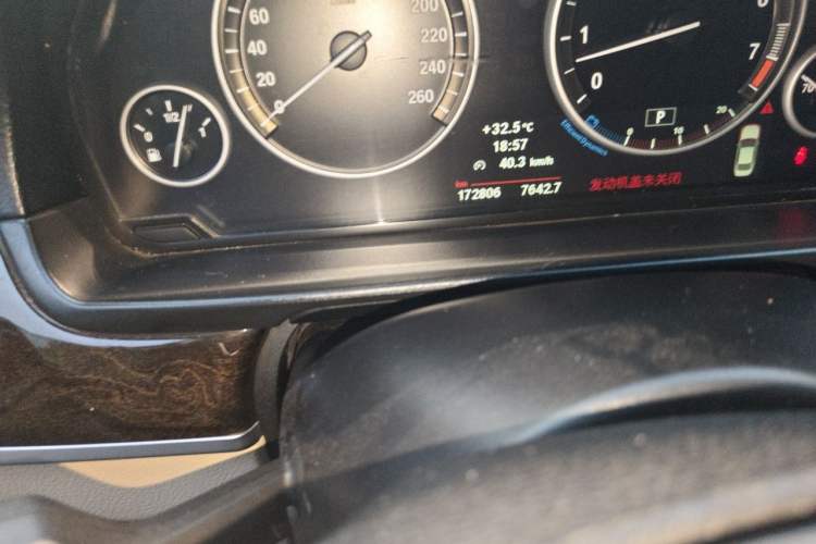 Used BMW 5 Series 2012 523Li Luxury Model Odometer Close Up
