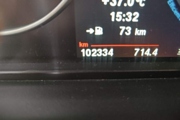 Used BMW 5 Series 2012 523Li Leading Model Odometer Close Up