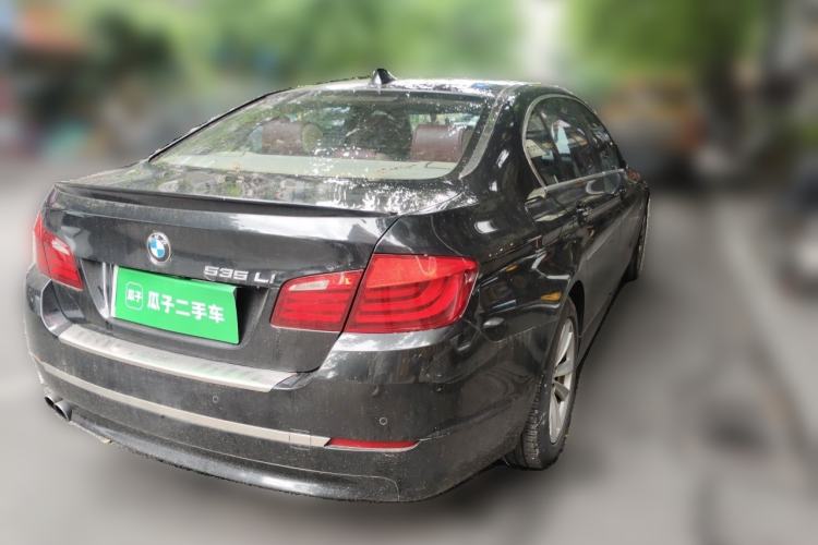 Used BMW 5 Series 2012 520Li Elegant Edition Rear Right 45 Deg