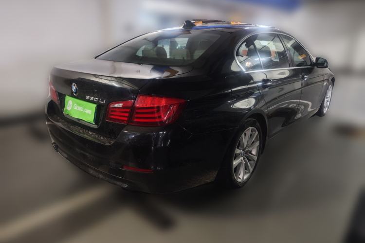 Used BMW 5 Series 2012 530Li Luxury Model Rear Right 45 Deg